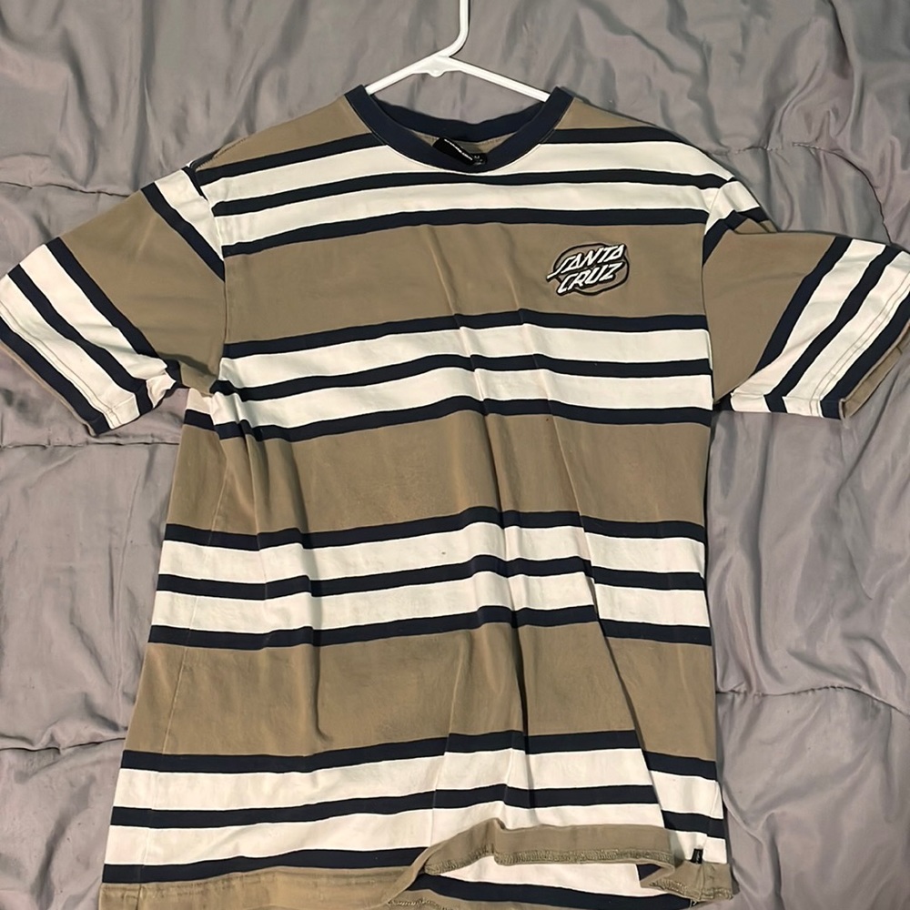 Santa Cruz tee